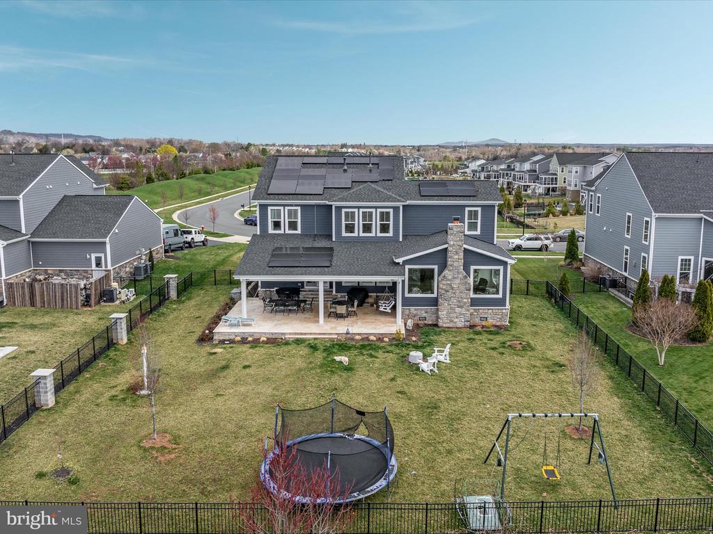 1126 ATHENA DRIVE SE