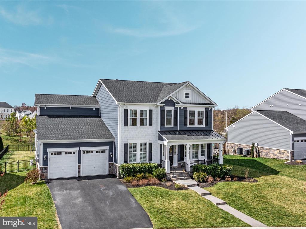 1126 ATHENA DRIVE SE