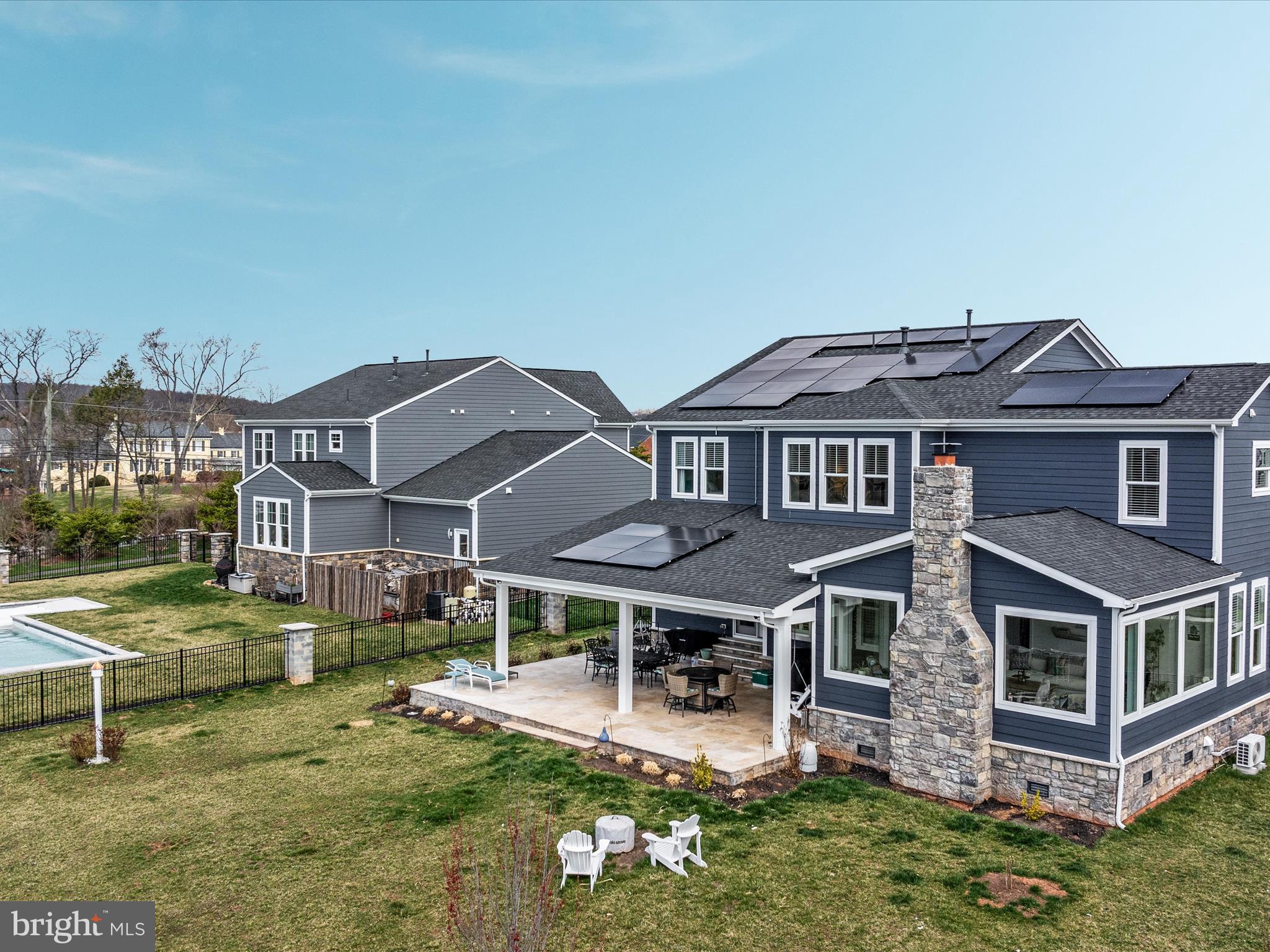 1126 ATHENA DRIVE SE