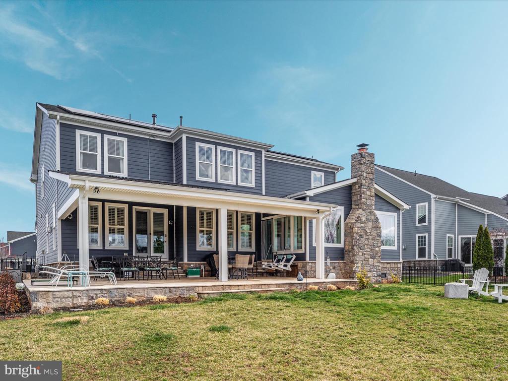 1126 ATHENA DRIVE SE