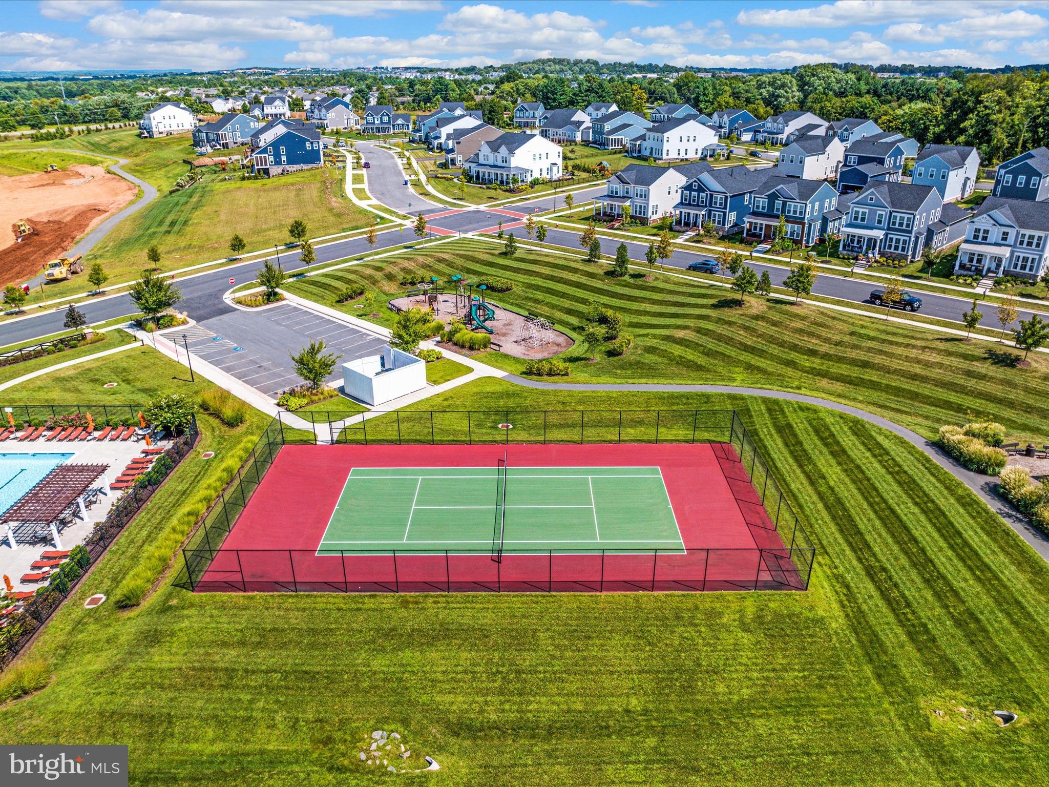 1126 ATHENA DRIVE SE