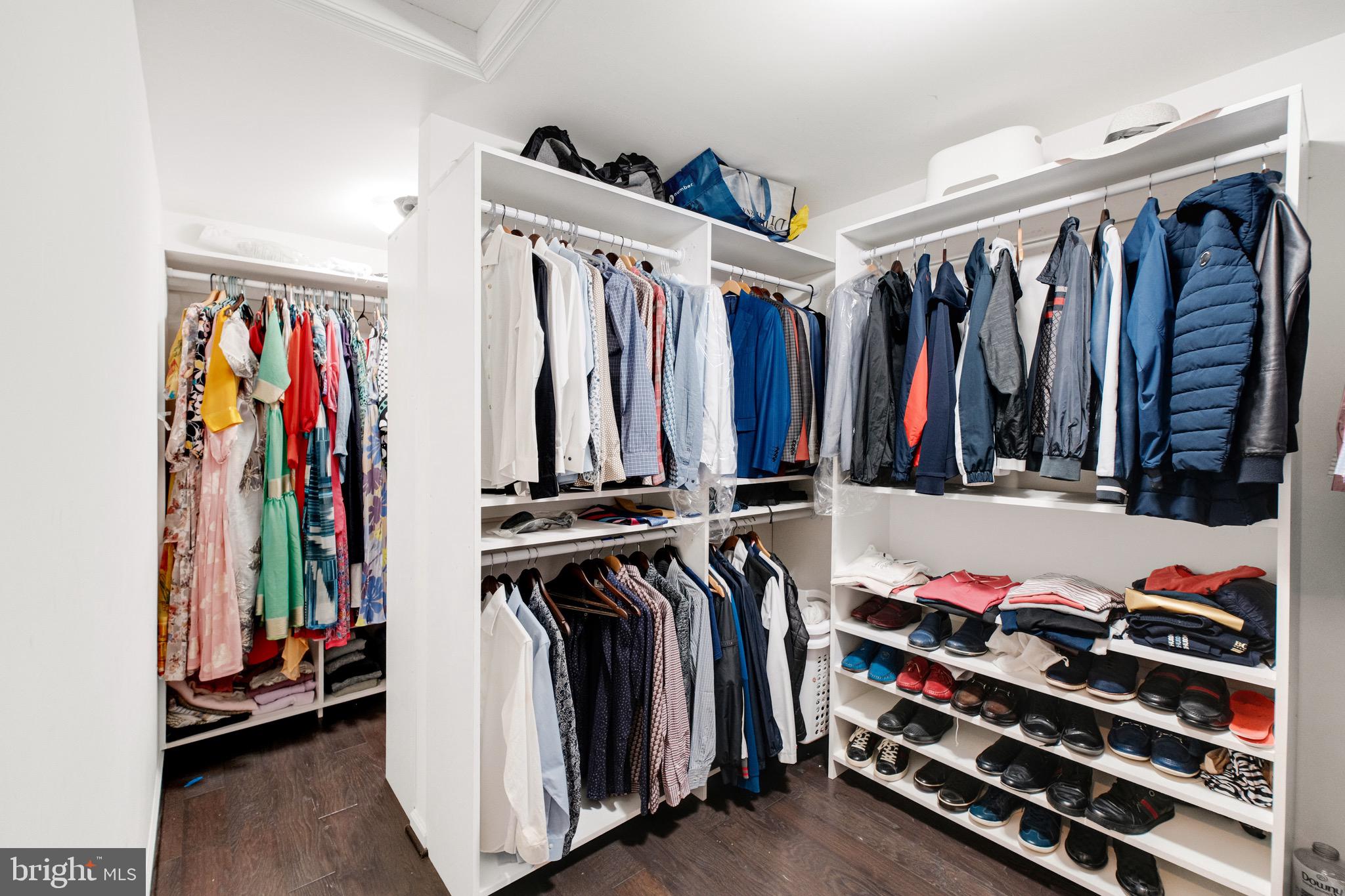 23490 HILLGATE TERRACE