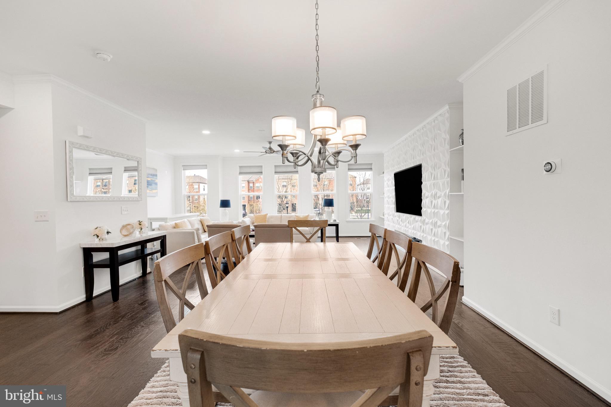 23490 HILLGATE TERRACE