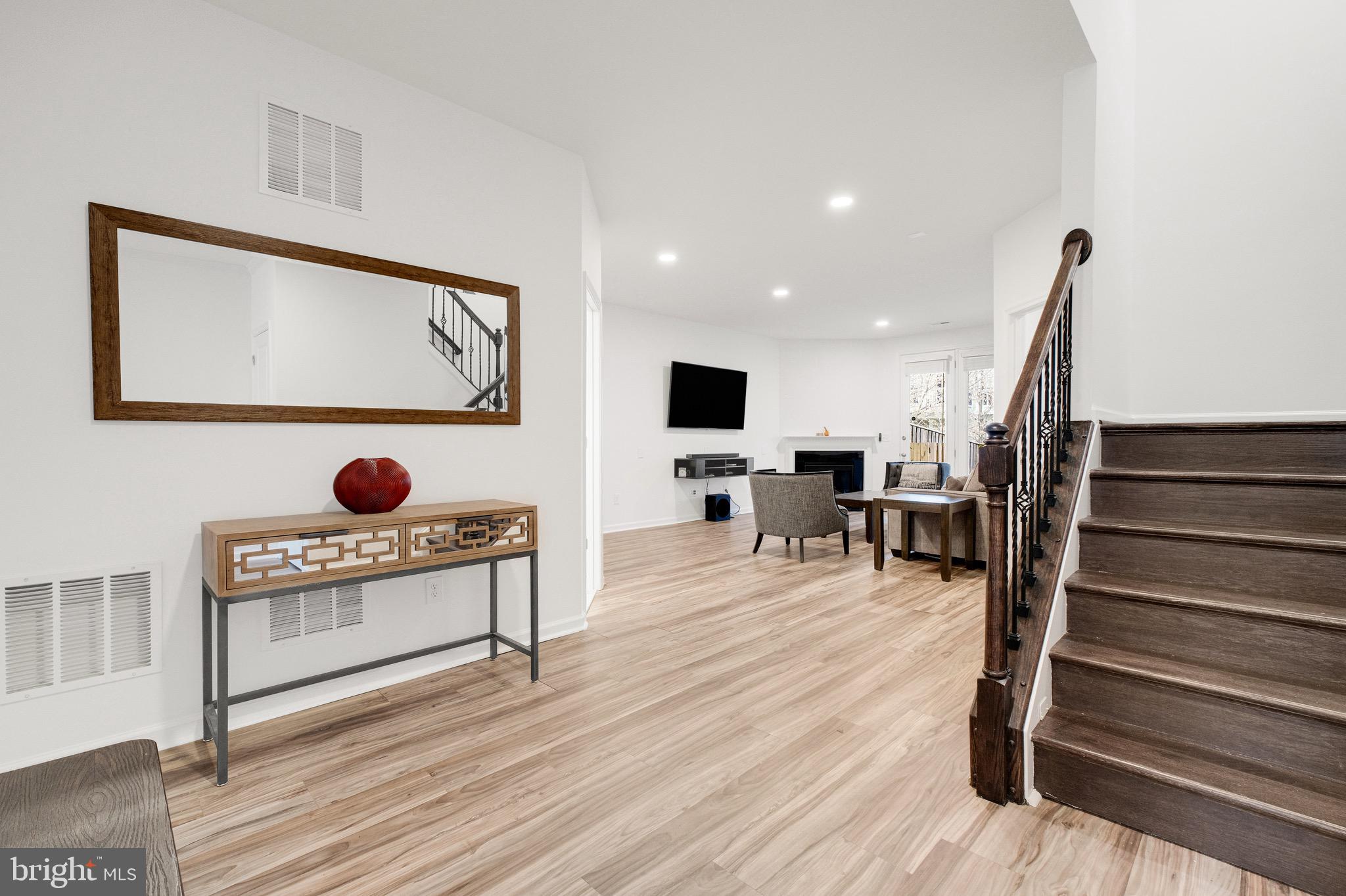 23490 HILLGATE TERRACE