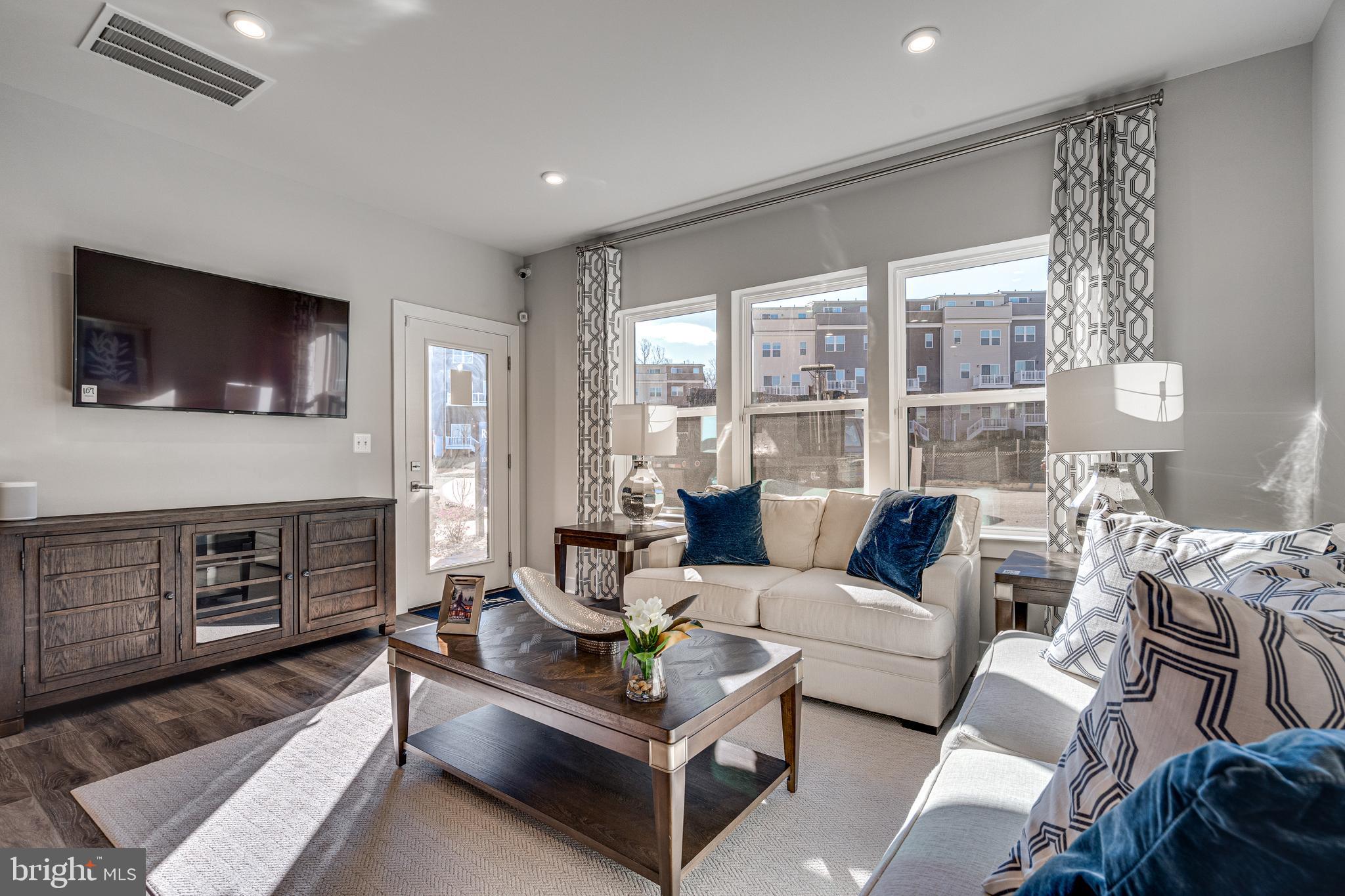 46320 MOUNT MILSTEAD TERRACE 105