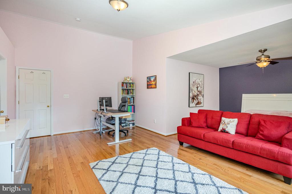 314 EBAUGH DRIVE SE