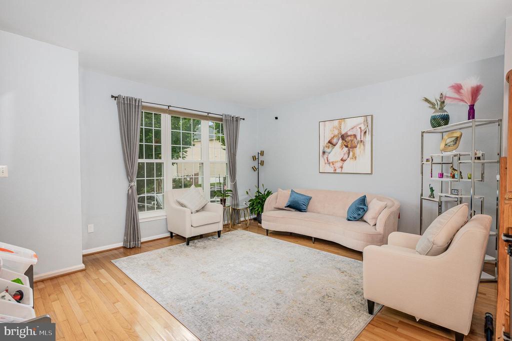 314 EBAUGH DRIVE SE