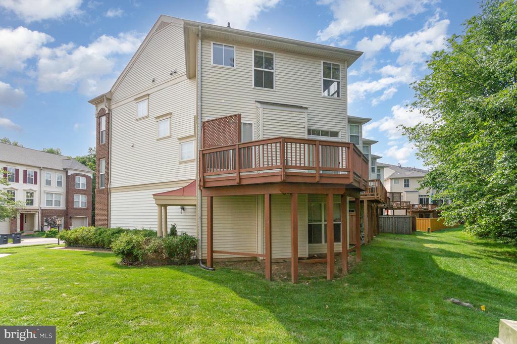 43095 HUNTERS GREEN