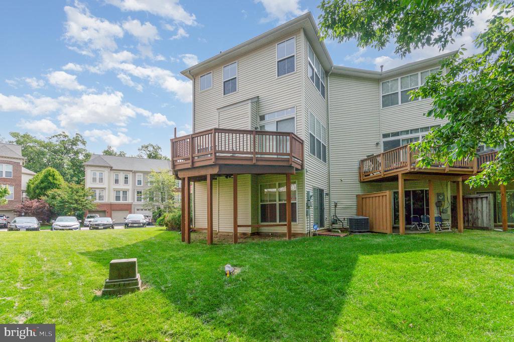 43095 HUNTERS GREEN