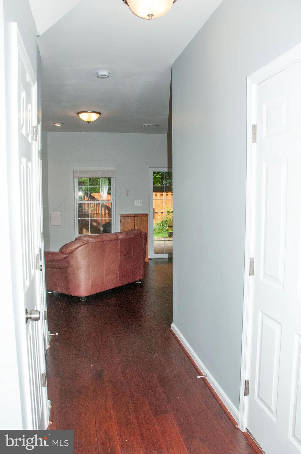 21672 KINGS CROSSING TERRACE