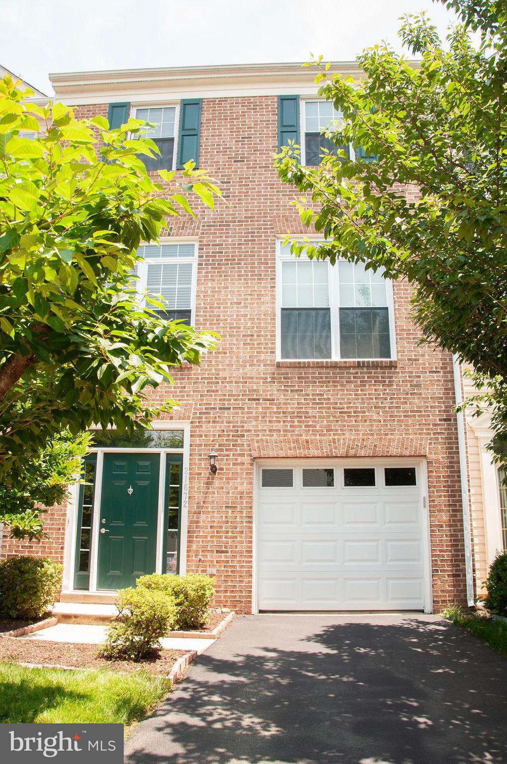 21672 KINGS CROSSING TERRACE