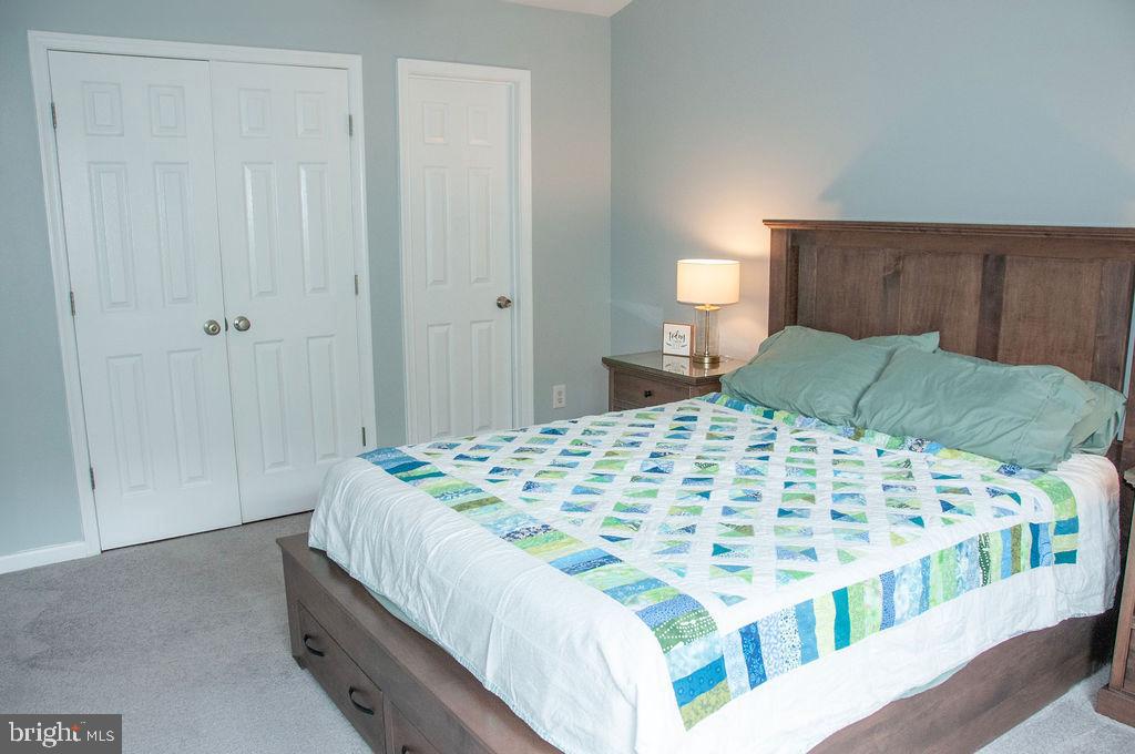 21672 KINGS CROSSING TERRACE