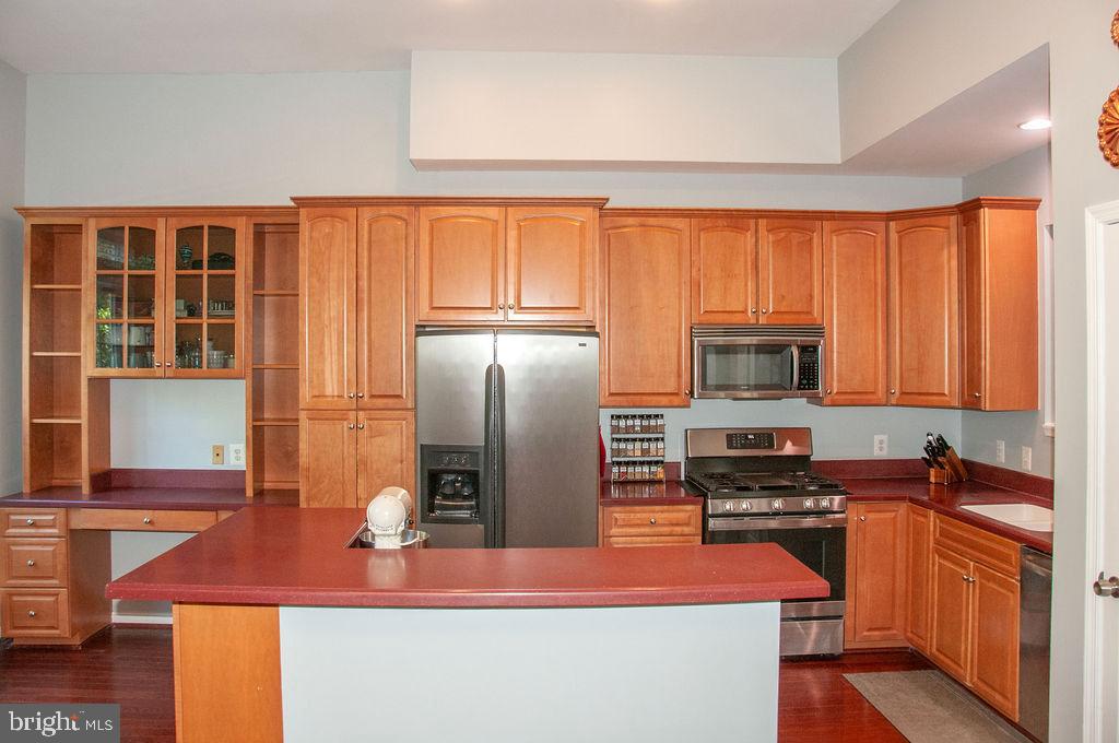 21672 KINGS CROSSING TERRACE