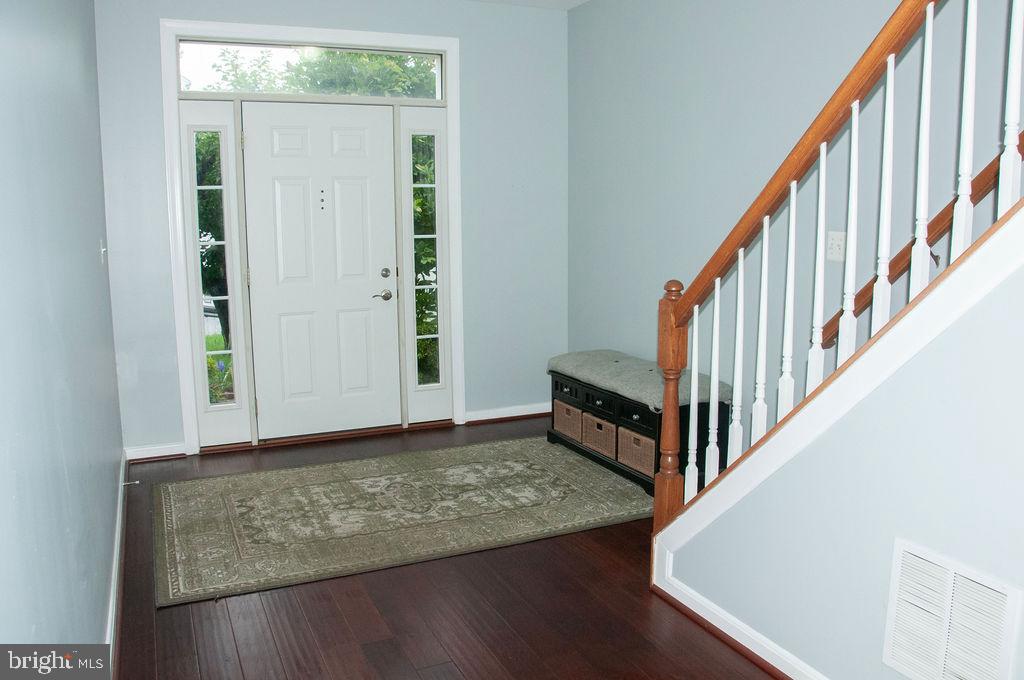 21672 KINGS CROSSING TERRACE