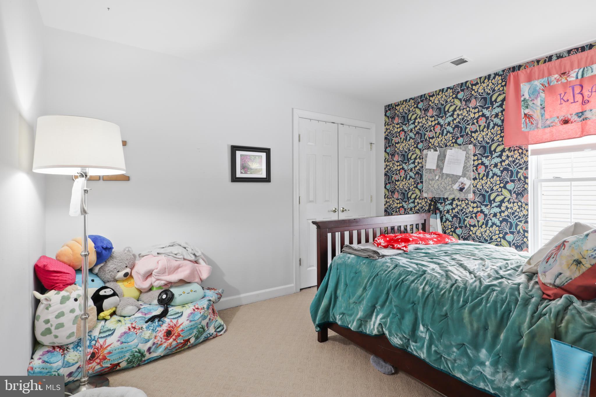 47627 RHYOLITE PLACE