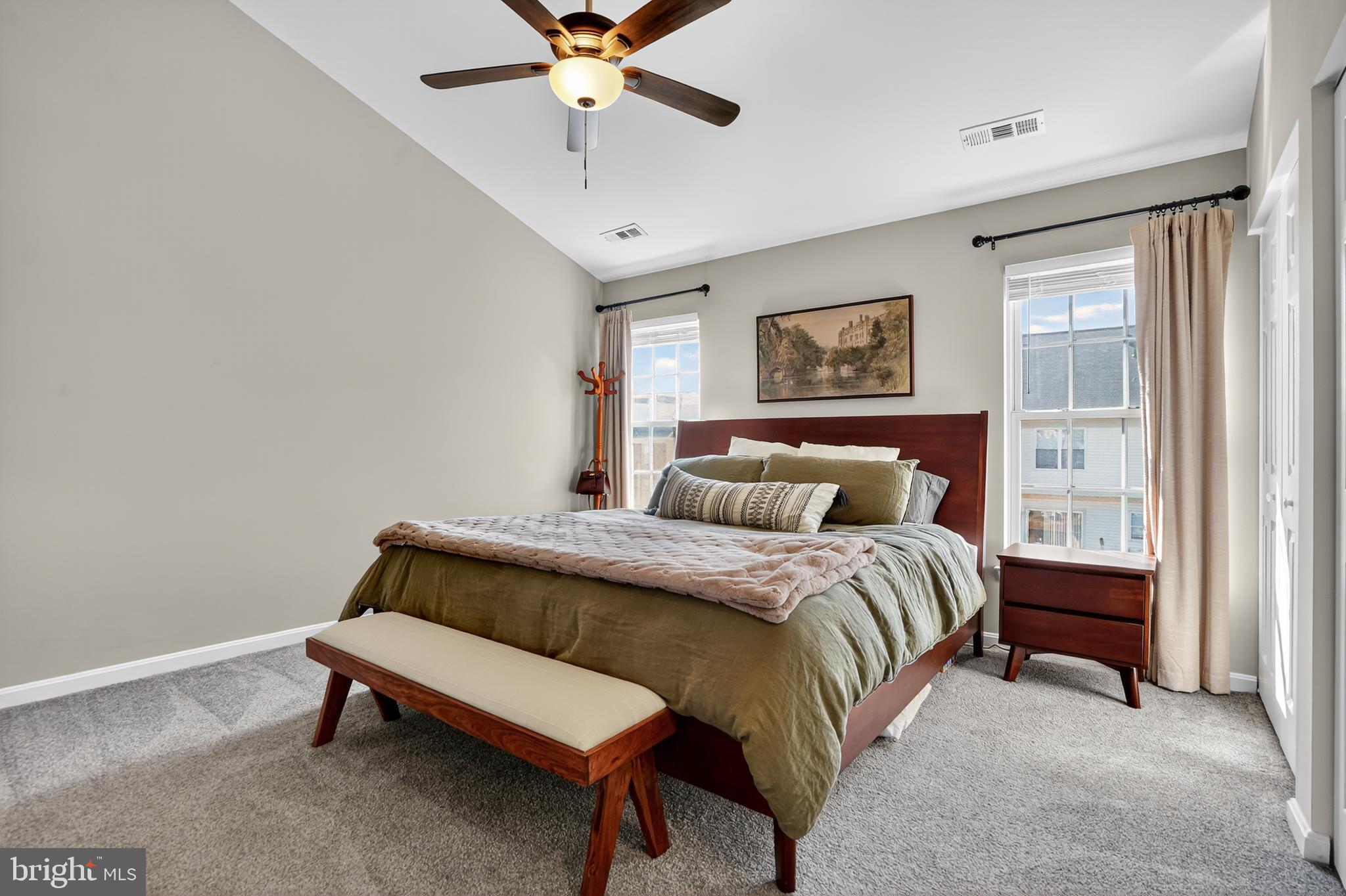 45445 TIMBER TRAIL SQUARE