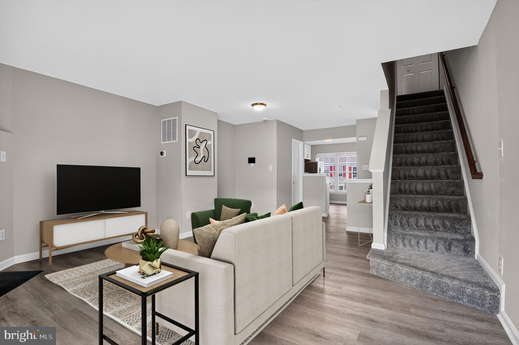 45445 TIMBER TRAIL SQUARE