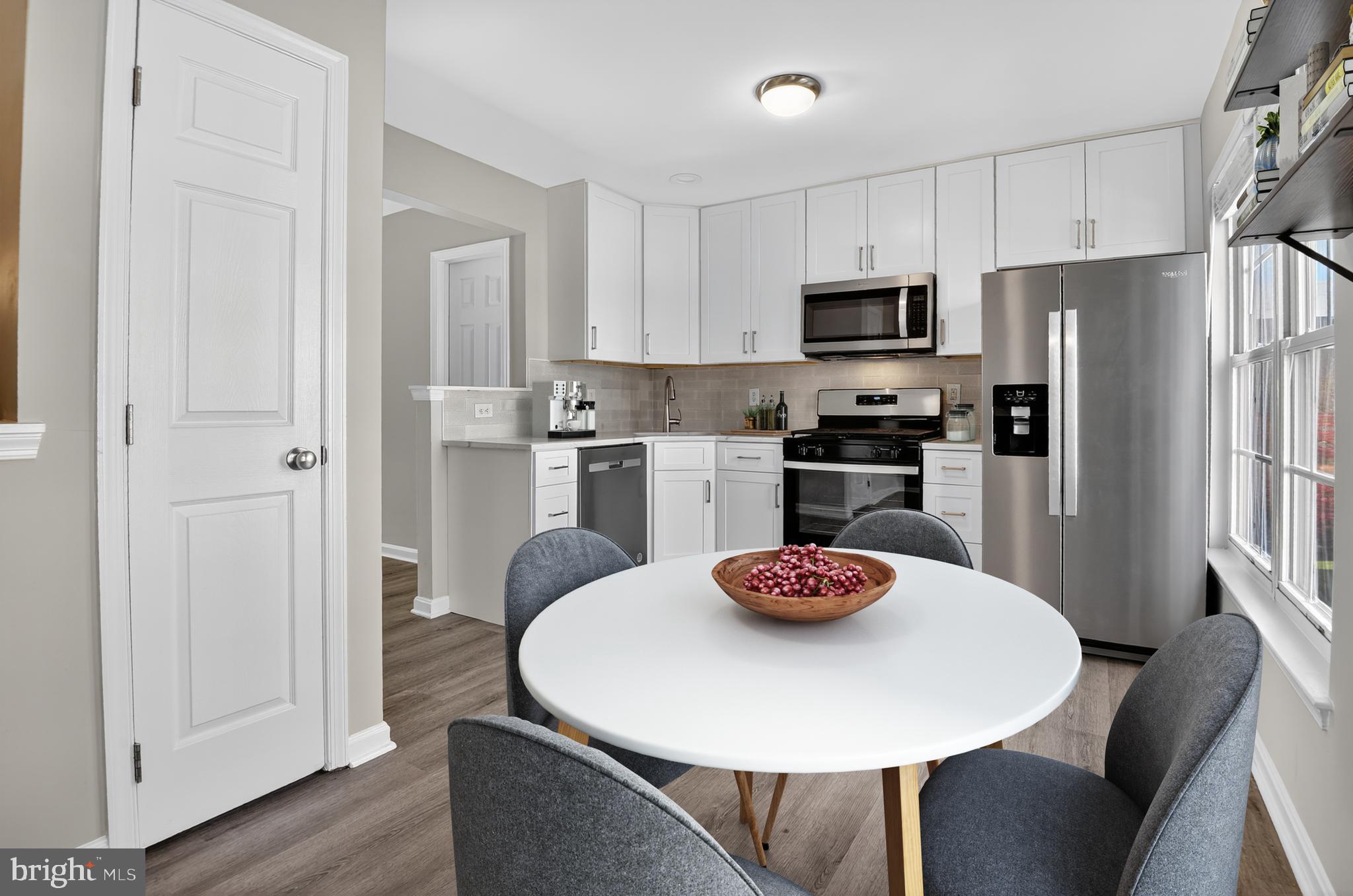 45445 TIMBER TRAIL SQUARE