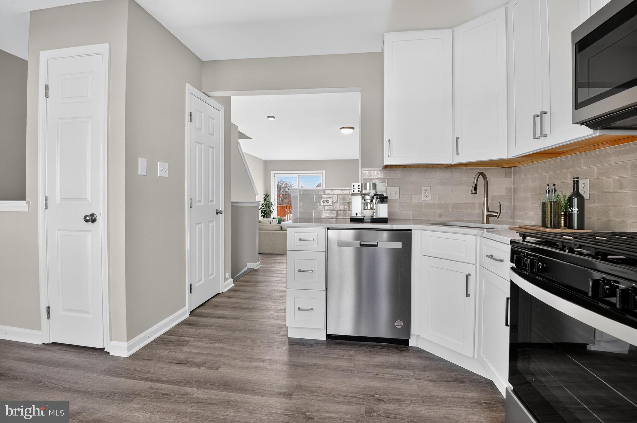 45445 TIMBER TRAIL SQUARE