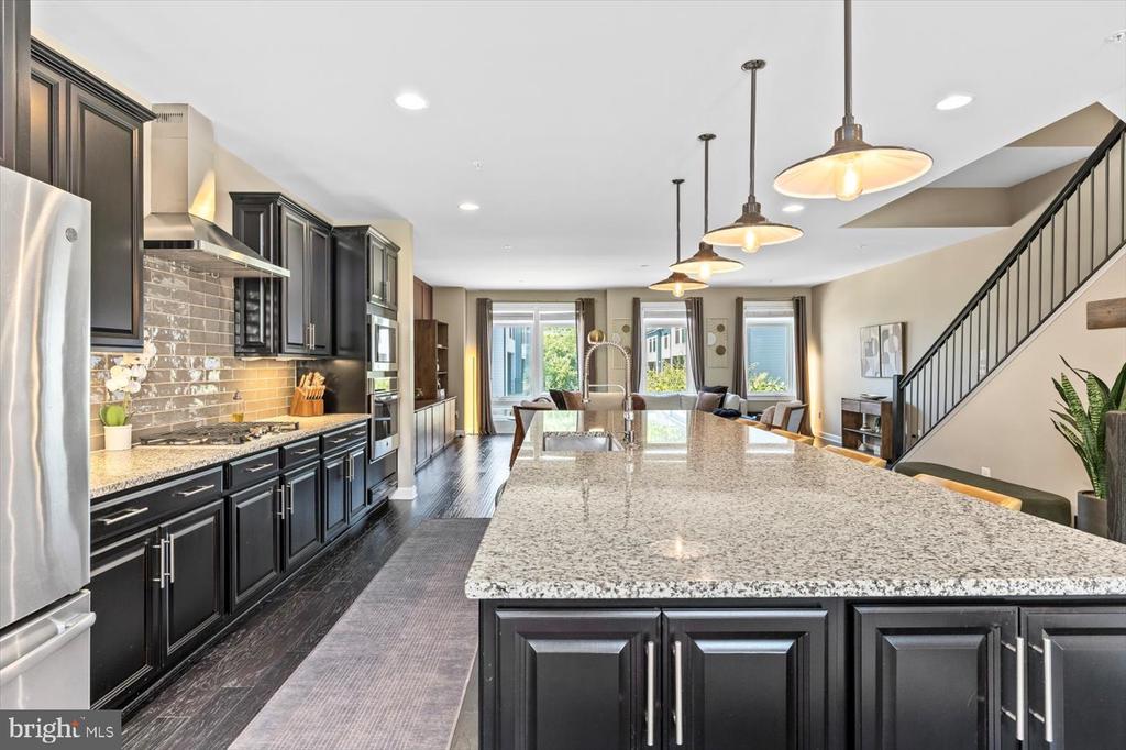 1310 WHITE FELDSPAR TERRACE SE