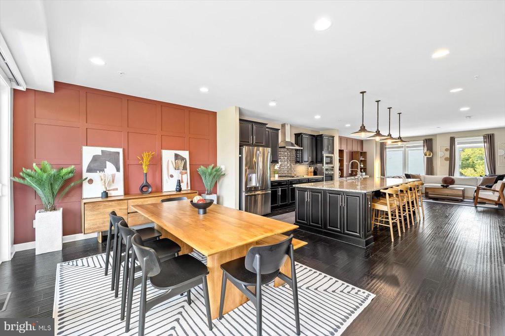 1310 WHITE FELDSPAR TERRACE SE