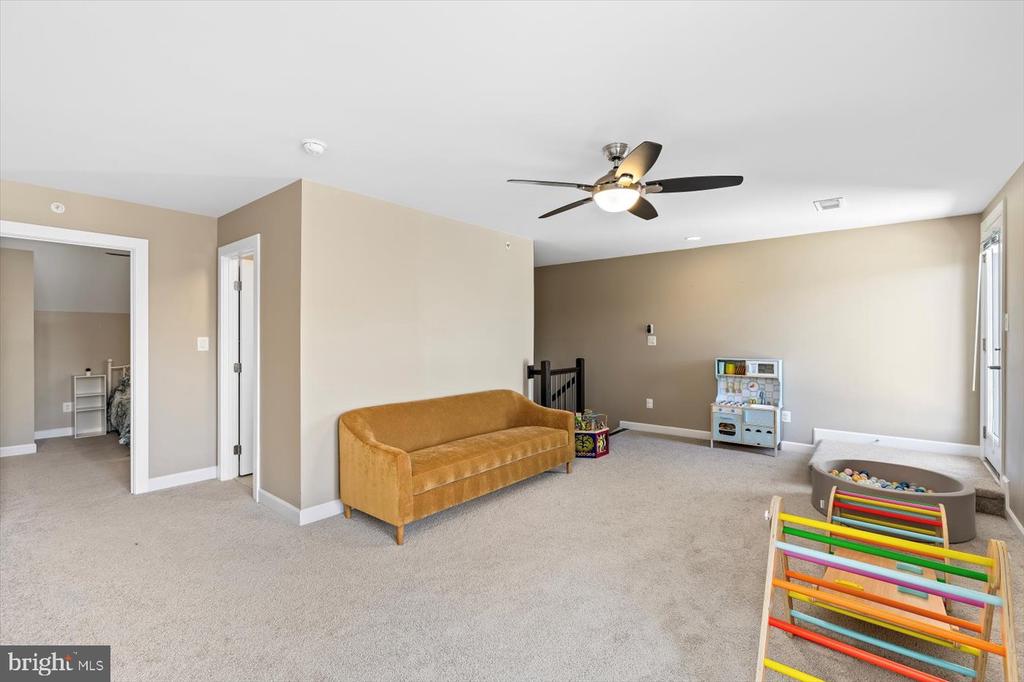 1310 WHITE FELDSPAR TERRACE SE