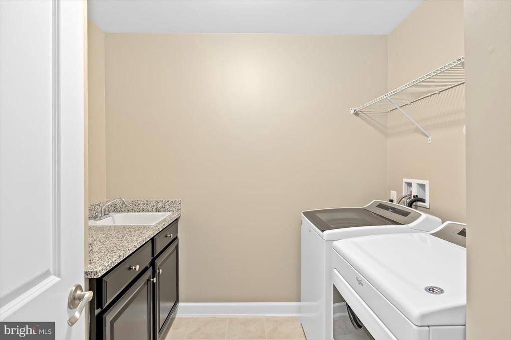 1310 WHITE FELDSPAR TERRACE SE