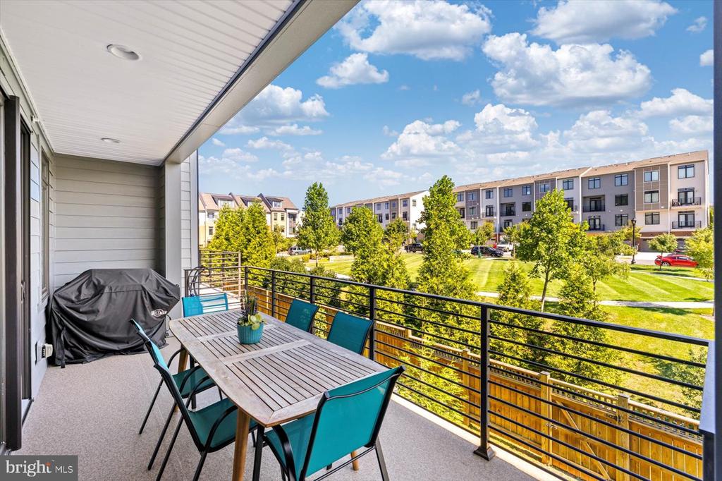1310 WHITE FELDSPAR TERRACE SE