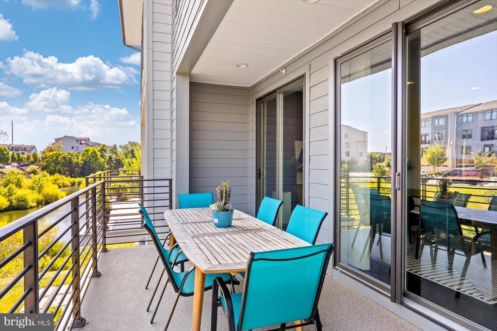 1310 WHITE FELDSPAR TERRACE SE