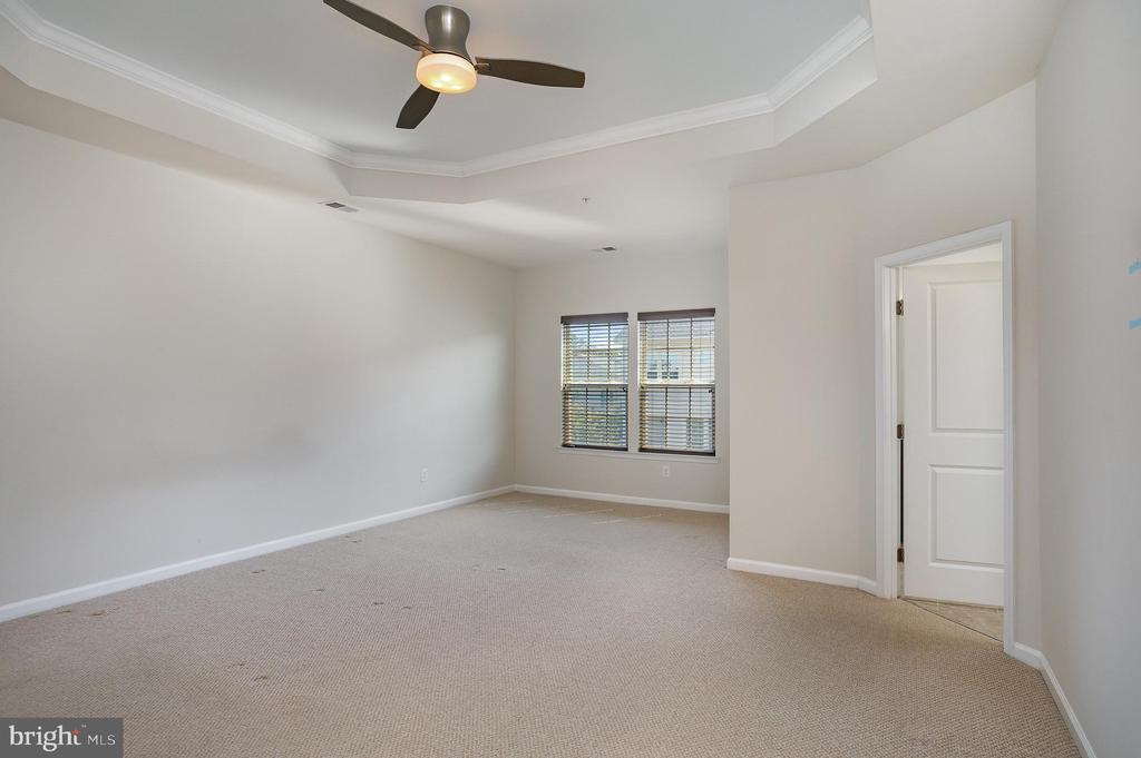 25890 RACING SUN DRIVE