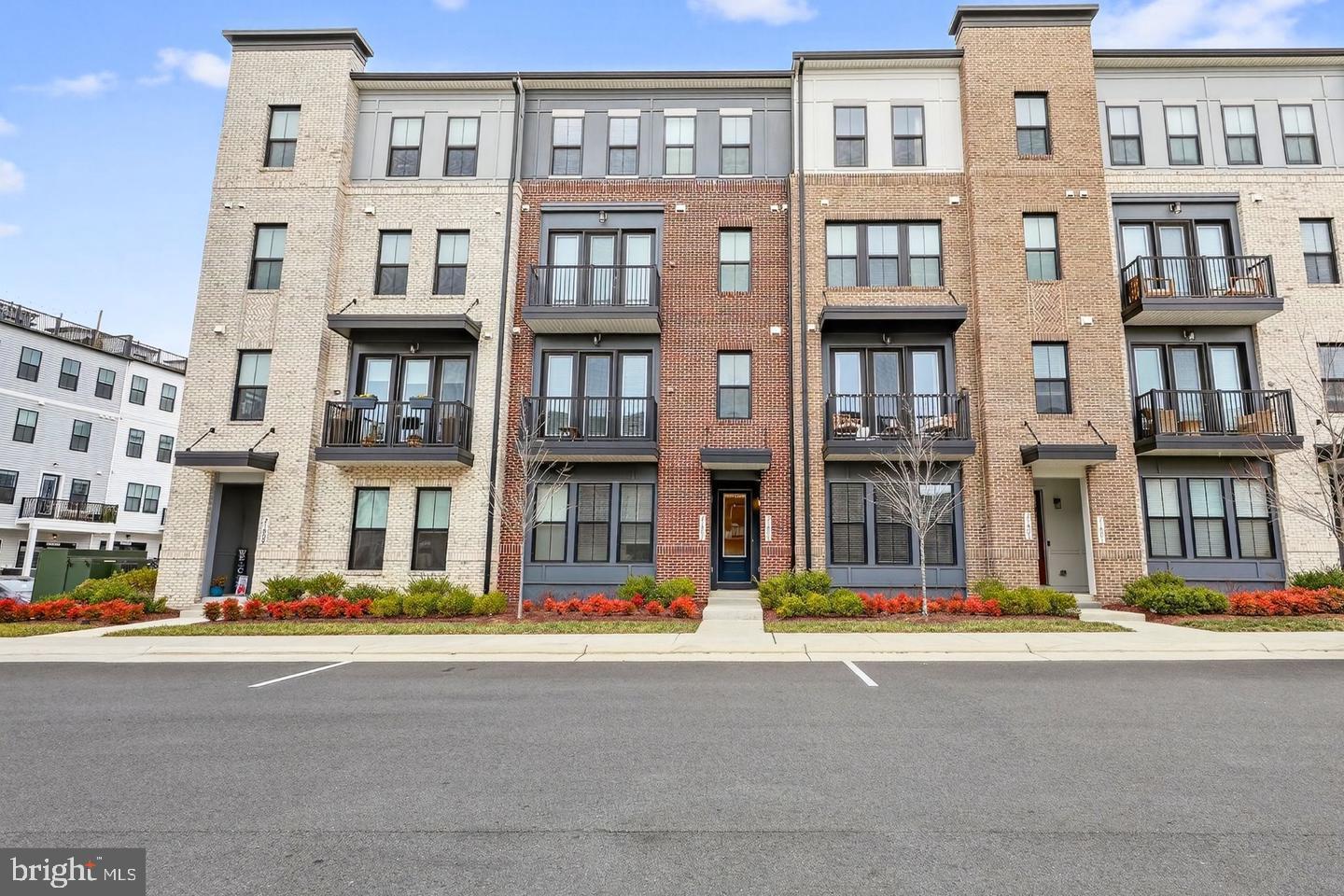 21805 CROXLEY TERRACE