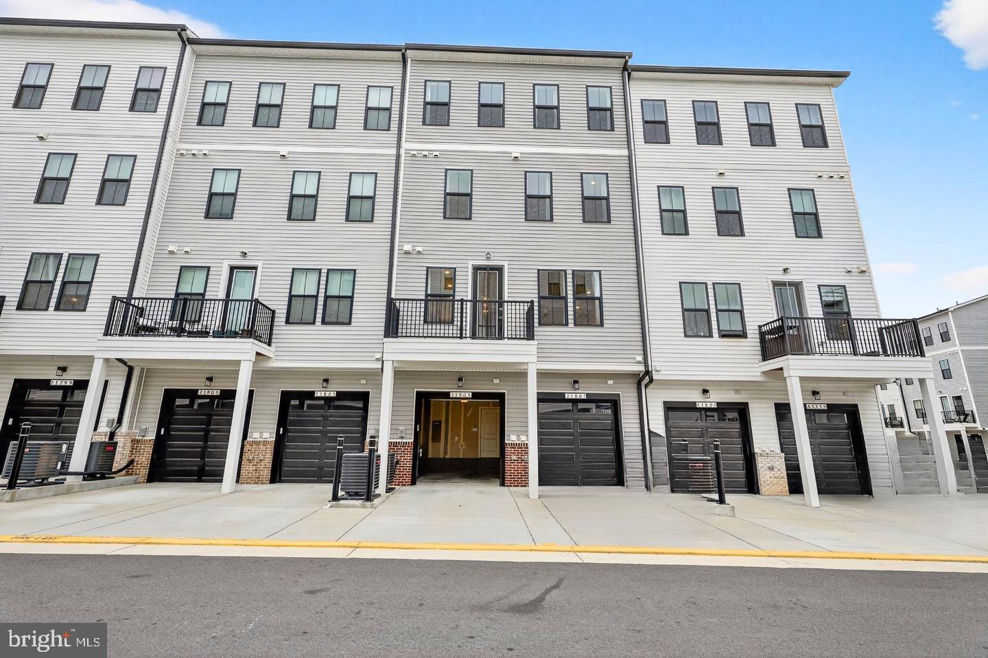 21805 CROXLEY TERRACE