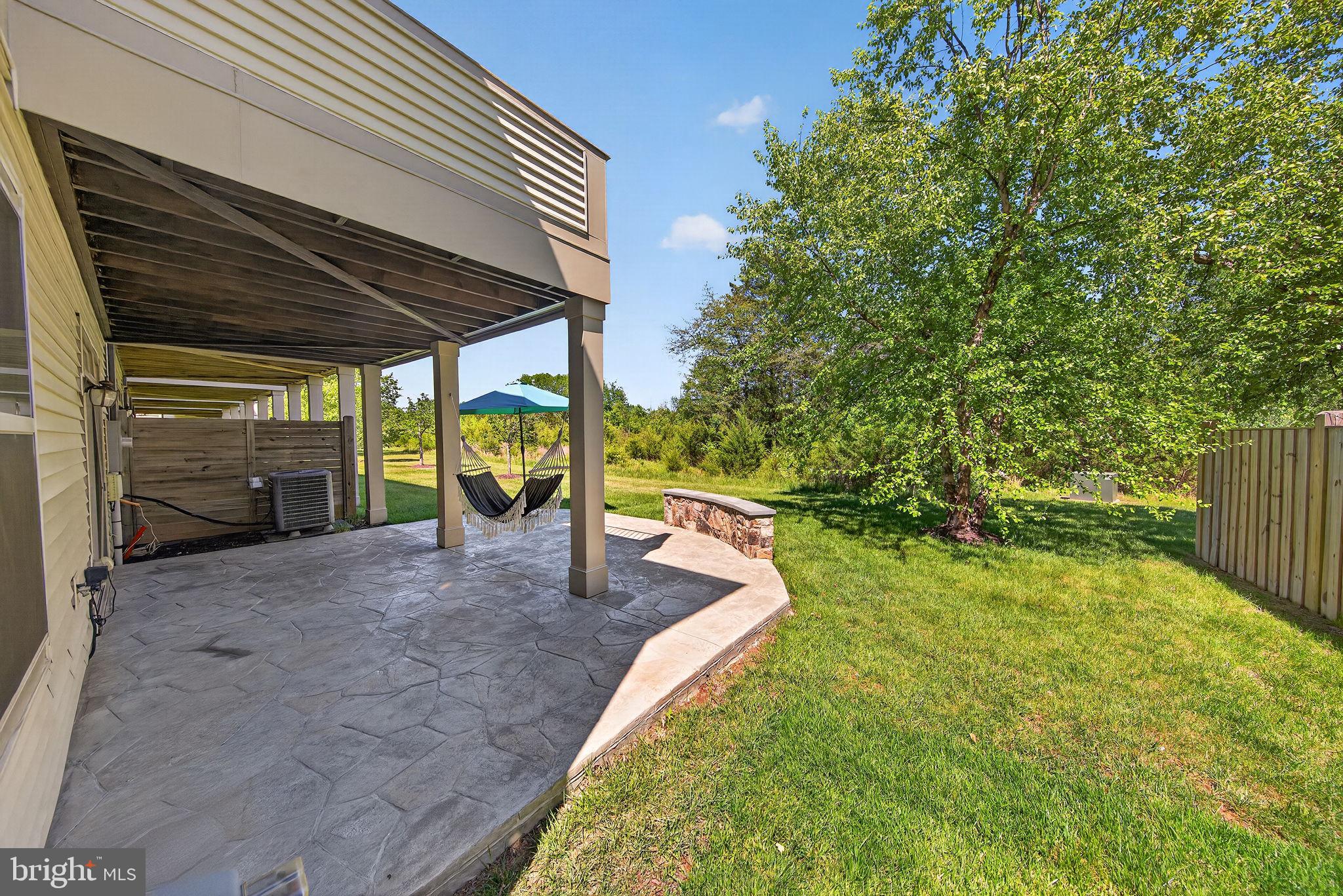 23394 EVENING PRIMROSE SQUARE