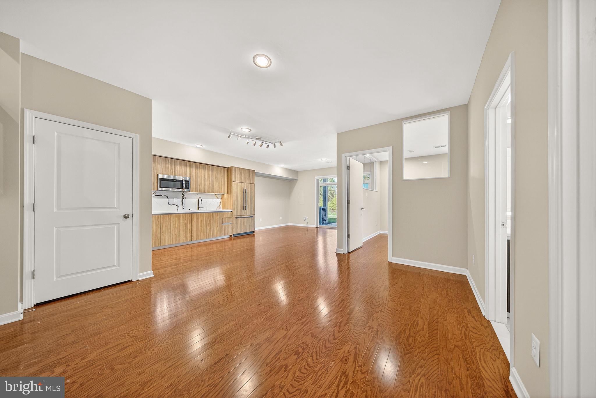 23394 EVENING PRIMROSE SQUARE