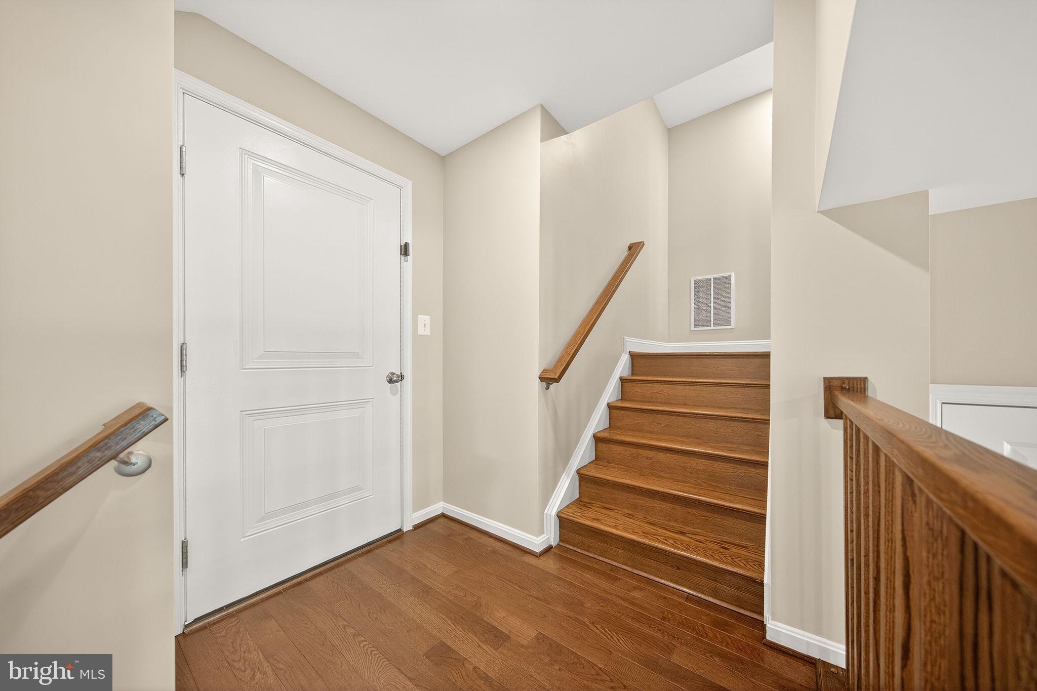 23394 EVENING PRIMROSE SQUARE