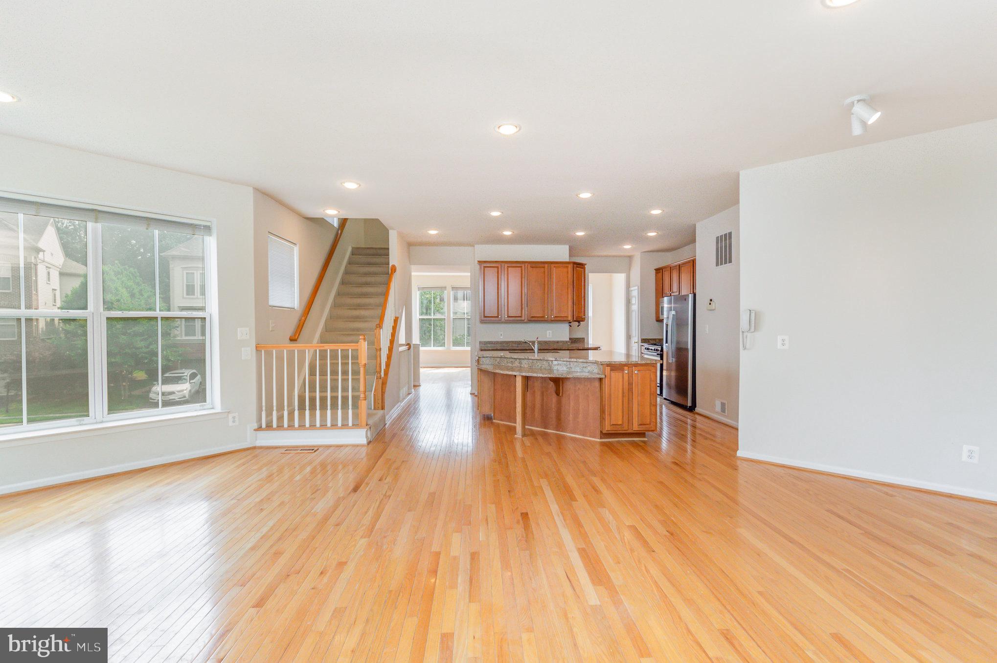 43095 HUNTERS GREEN SQUARE