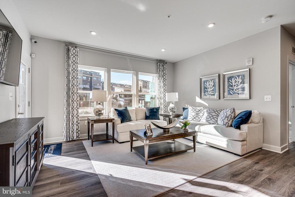 46320 MOUNT MILSTEAD TERRACE 105