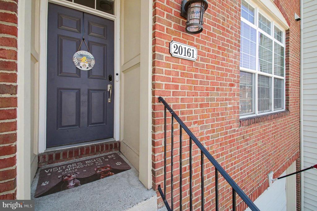 20161 MARE TERRACE