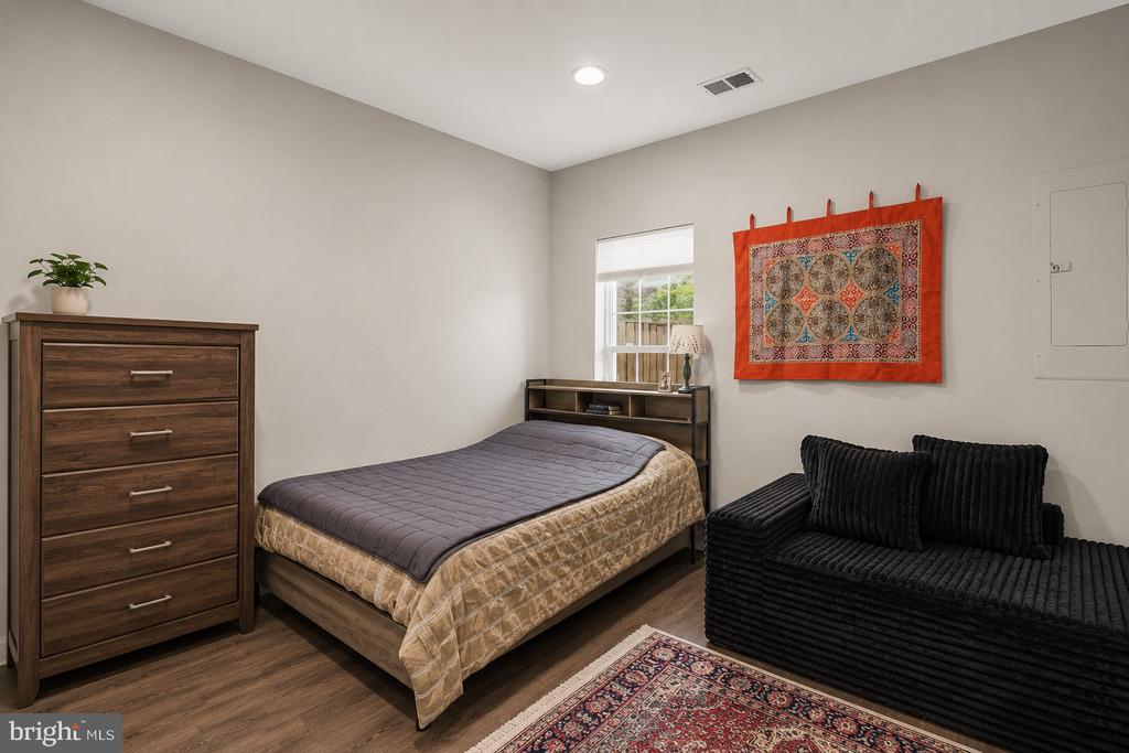 20161 MARE TERRACE
