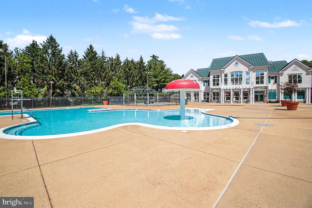 20161 MARE TERRACE