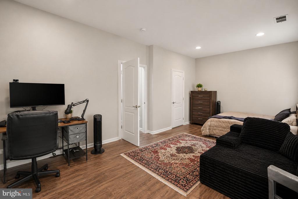 20161 MARE TERRACE