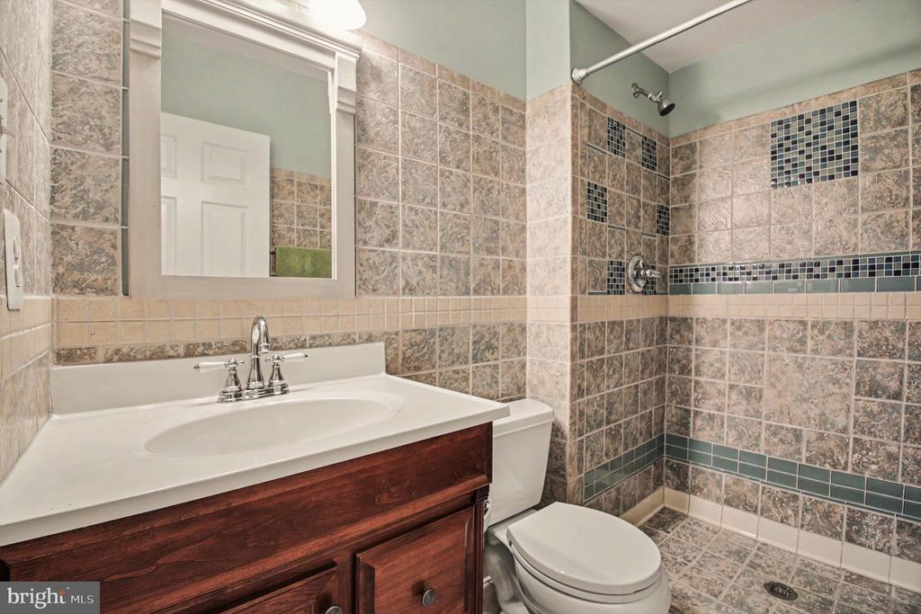 19219 SWEIG TERRACE
