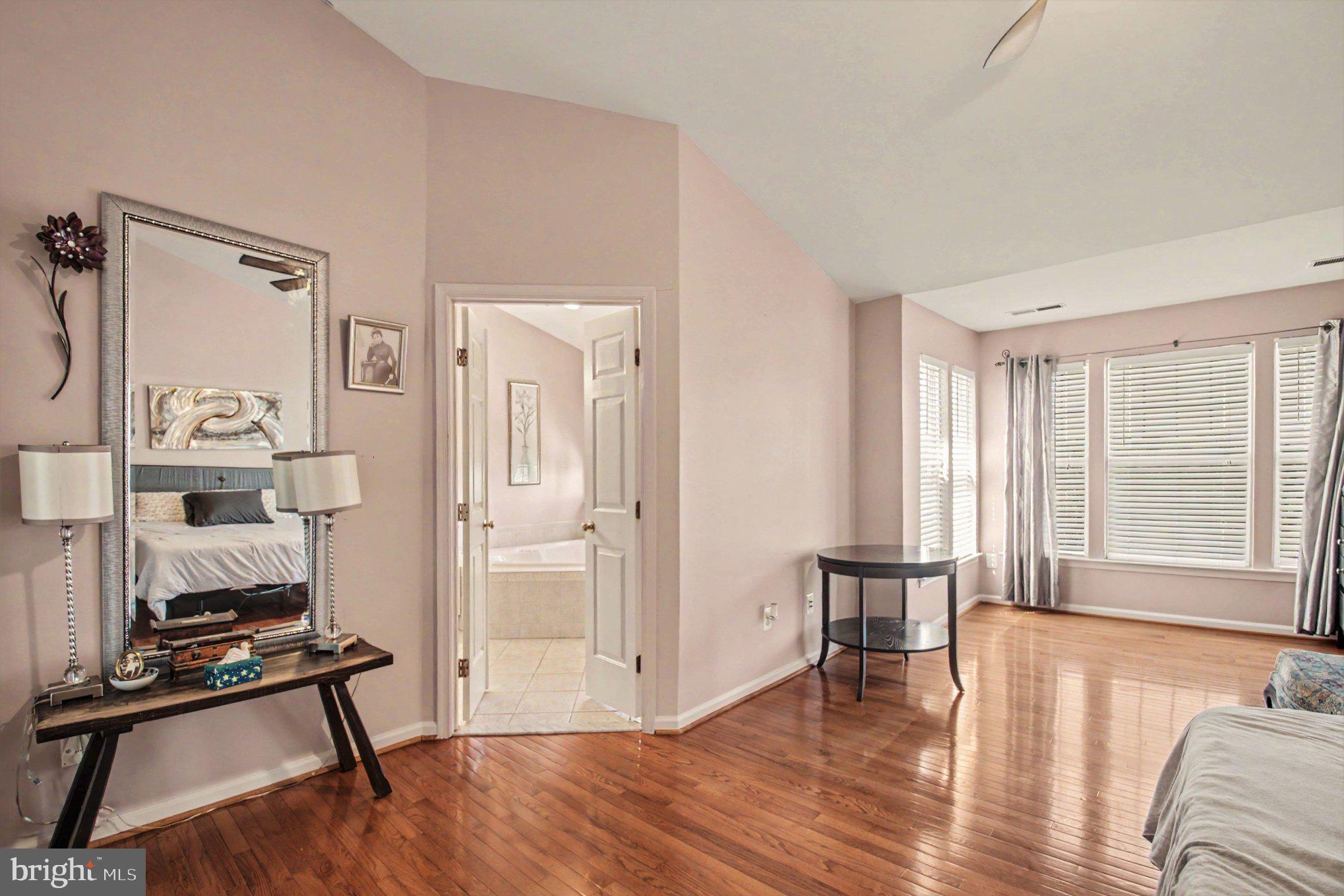 19219 SWEIG TERRACE