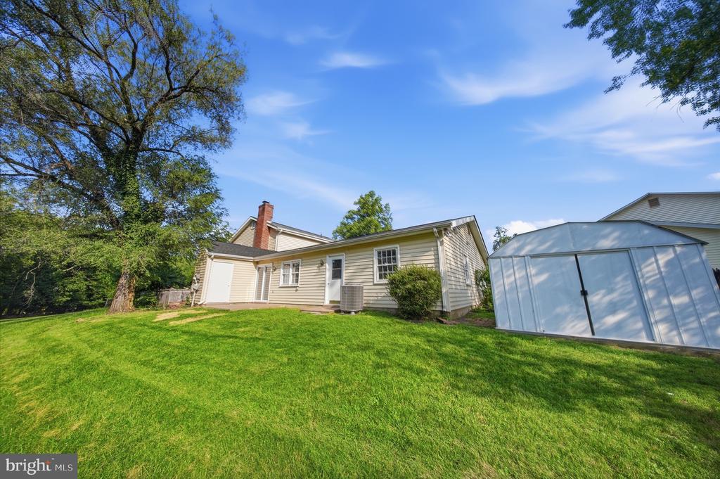 413 HARDING COURT