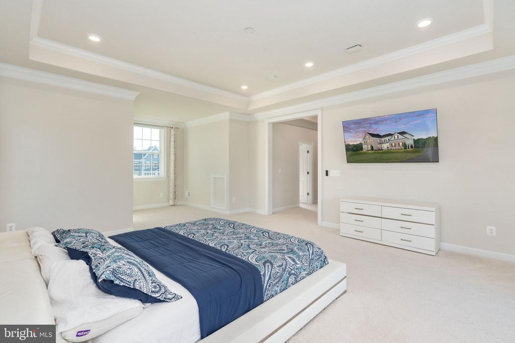 26593 MORGANS CROSSING PLACE