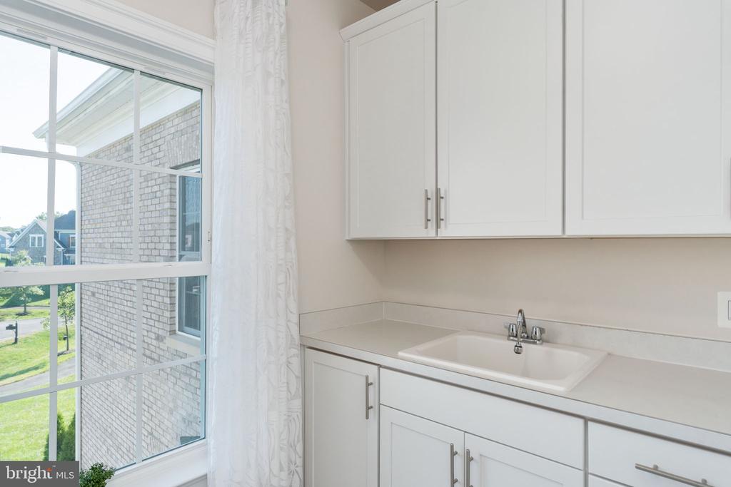 26593 MORGANS CROSSING PLACE