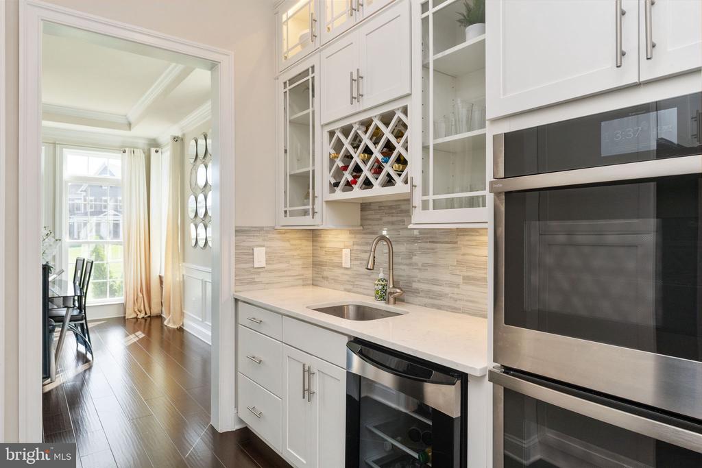 26593 MORGANS CROSSING PLACE