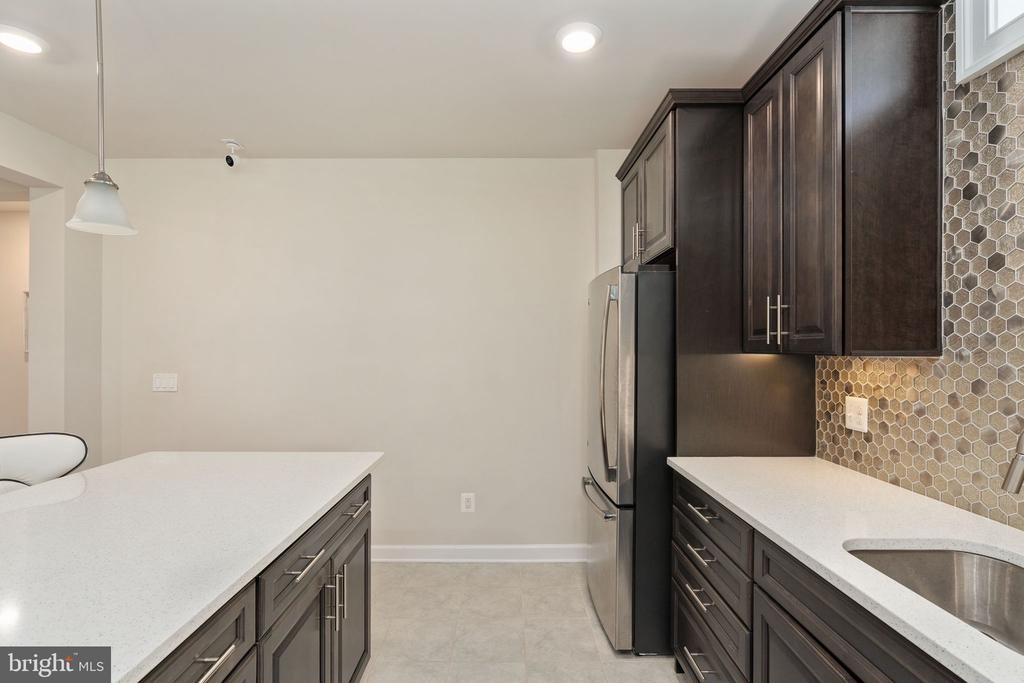 26593 MORGANS CROSSING PLACE