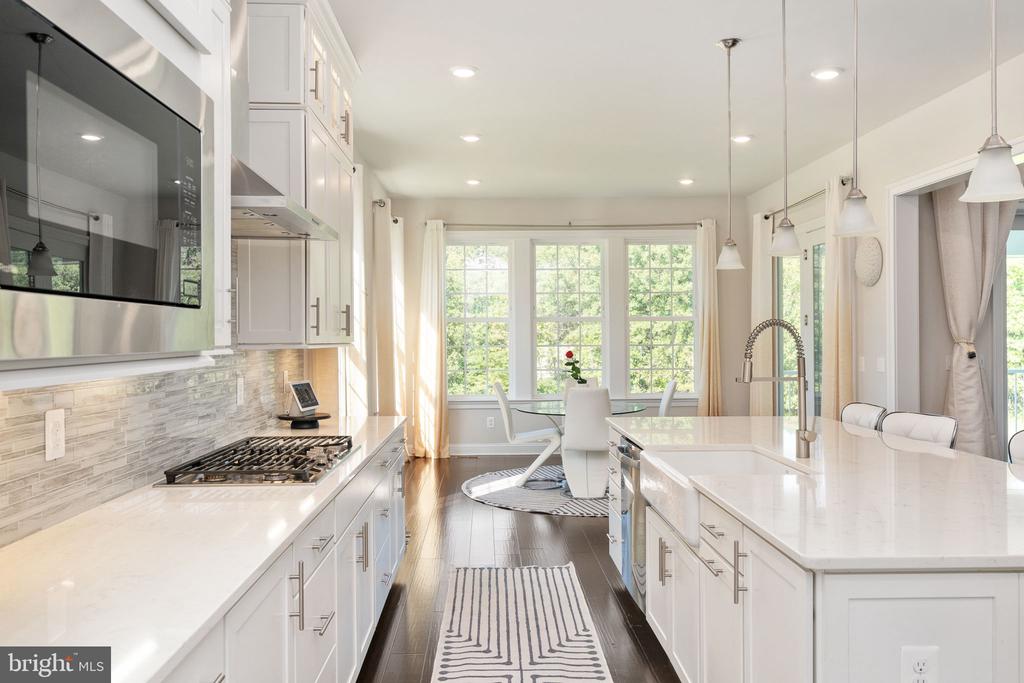 26593 MORGANS CROSSING PLACE