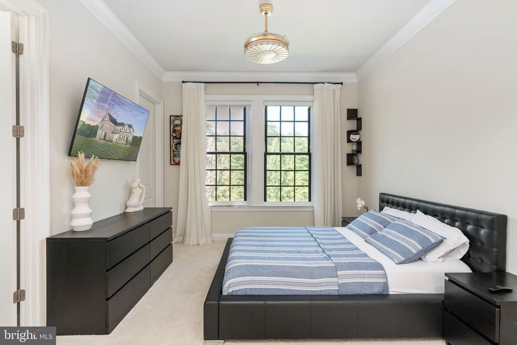 26593 MORGANS CROSSING PLACE